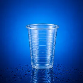لیوان آبی